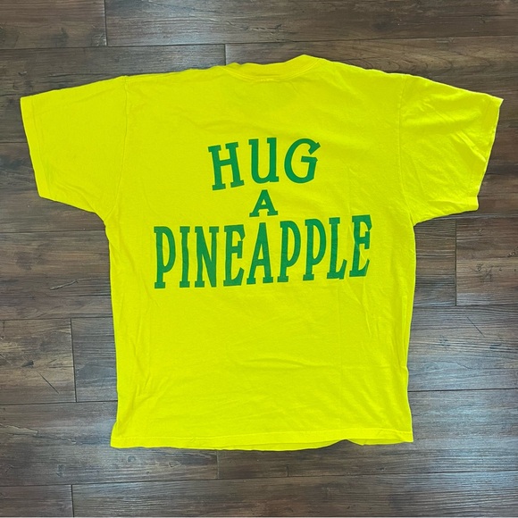 Vintage 90s Dole Hug a Pineapple Tshirt - Picture 2 of 5
